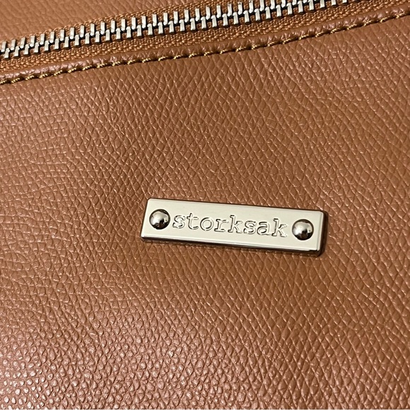 Storksak Tan Lucinda Leather Baby Bag NWOT - Picture 3 of 10